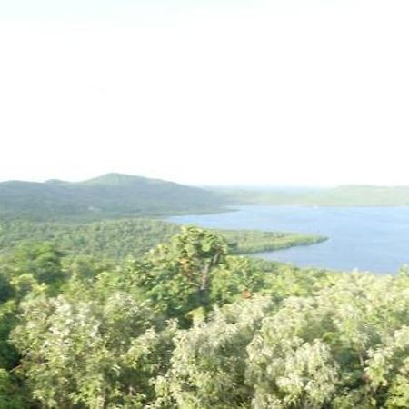 Hostel Des 3 Sources Сент-Марі Екстер'єр фото